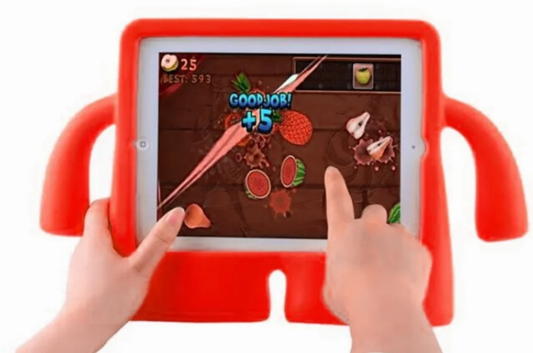 Apple iPad Pro 11 inç 2020 Kılıf Çocuklar İçin Standlı Eğlenceli Korumalı Silikon Tablet Kılıfı - Mor