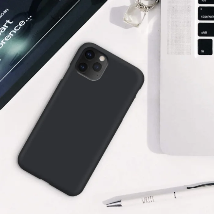 Apple iPhone 11 Pro Max Kılıf İçi Kadife Mat Yüzey LSR Serisi Kapak - Siyah