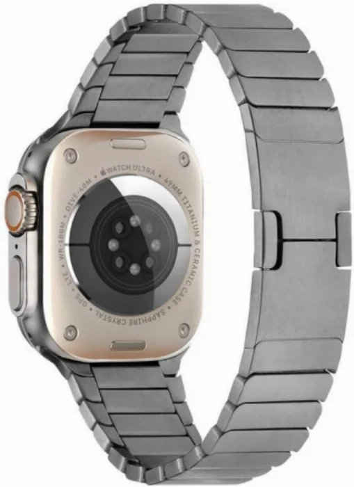 Apple Watch 44mm Metal Kordon Çizgi Tasarım Şık Ve Dayanıklı KRD-82 - Gold