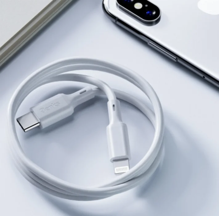 Benks M13 MFI PD Apple Lightning USB Şarj Data Kablosu 1.2M - Beyaz