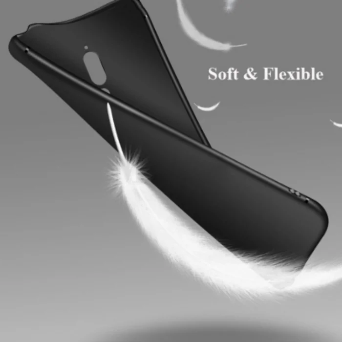 Xiaomi Pocophone F1 Kılıf İnce Mat Esnek Silikon - Siyah
