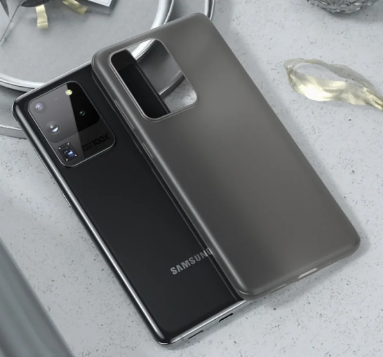 Samsung Galaxy S20 Ultra Kılıf Mat Şeffaf Esnek Kaliteli Ultra İnce PP Silikon  - Siyah